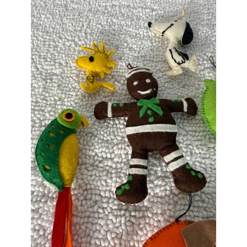 VTG Felt‎ Christmas Ornaments 11 pc Lot Snoopy Gingerbread Man Owl Wreath